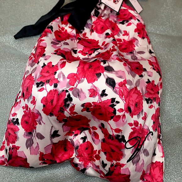 🌹NEW VICTORIA’S SECRET FLORAL SATIN SLIPPERS - Picture 7 of 8